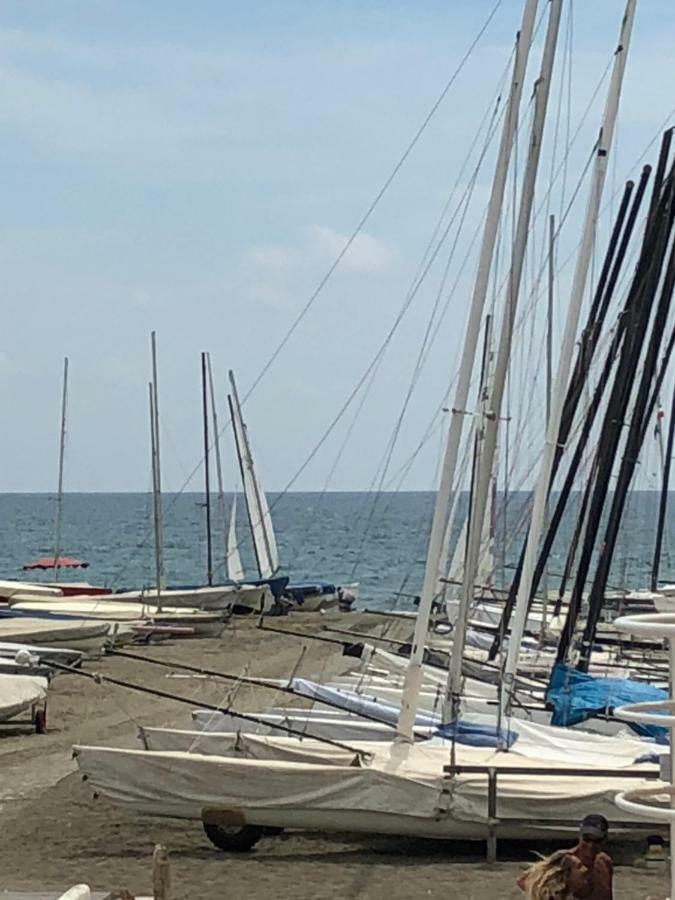 Sea Of ​​Rome Near The Center Of The Eternal City! Lido di Ostia Ngoại thất bức ảnh